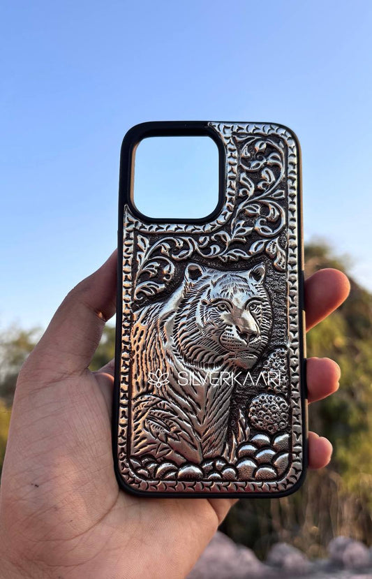 Majestic Tiger Silver Case – Power Meets Elegance