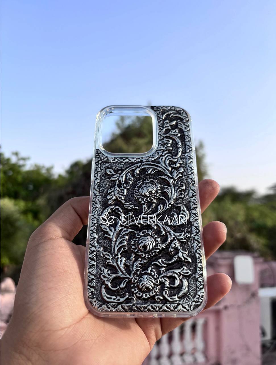 Royal Bloom – The Antique Silver Cover