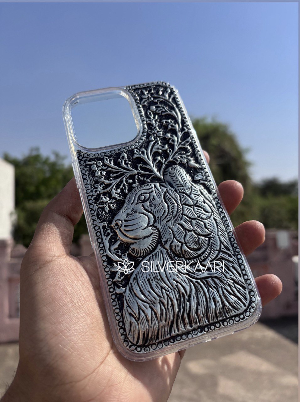 Tiger Mobile Cover – Bold & Handcrafted