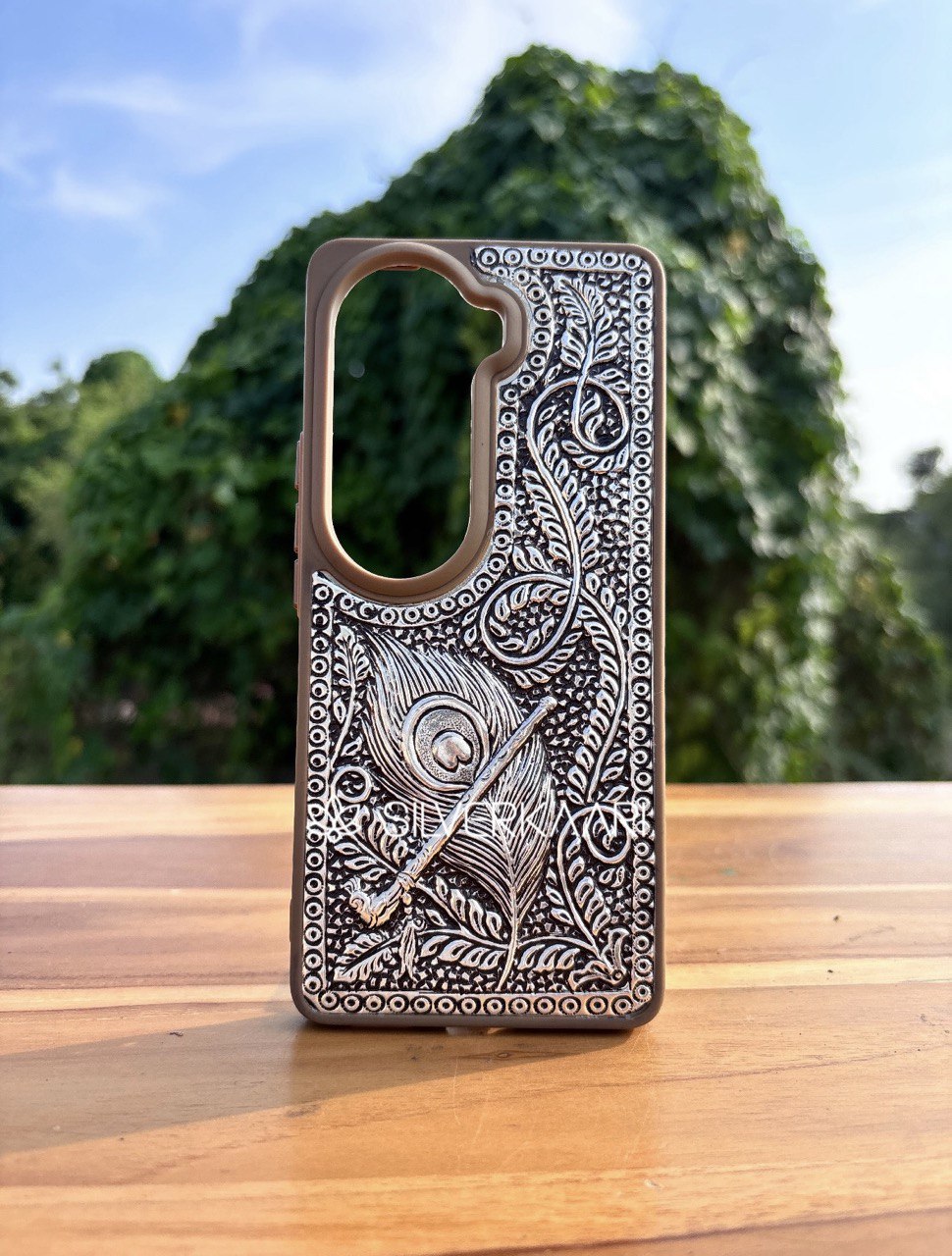 Krishna Mor Pankh Silver Mobile Cover