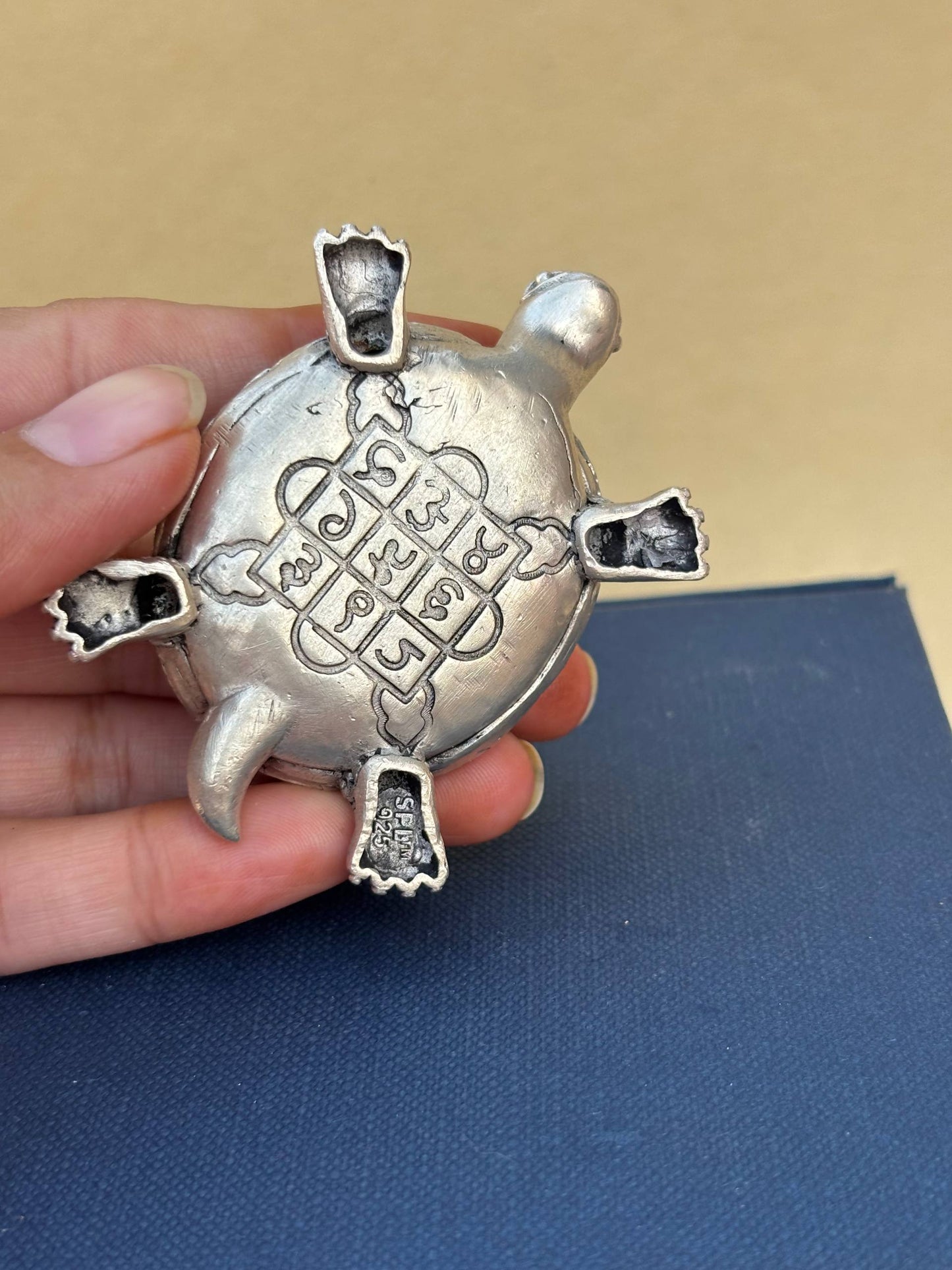 925 Silver Tortoise with Shree Yantra