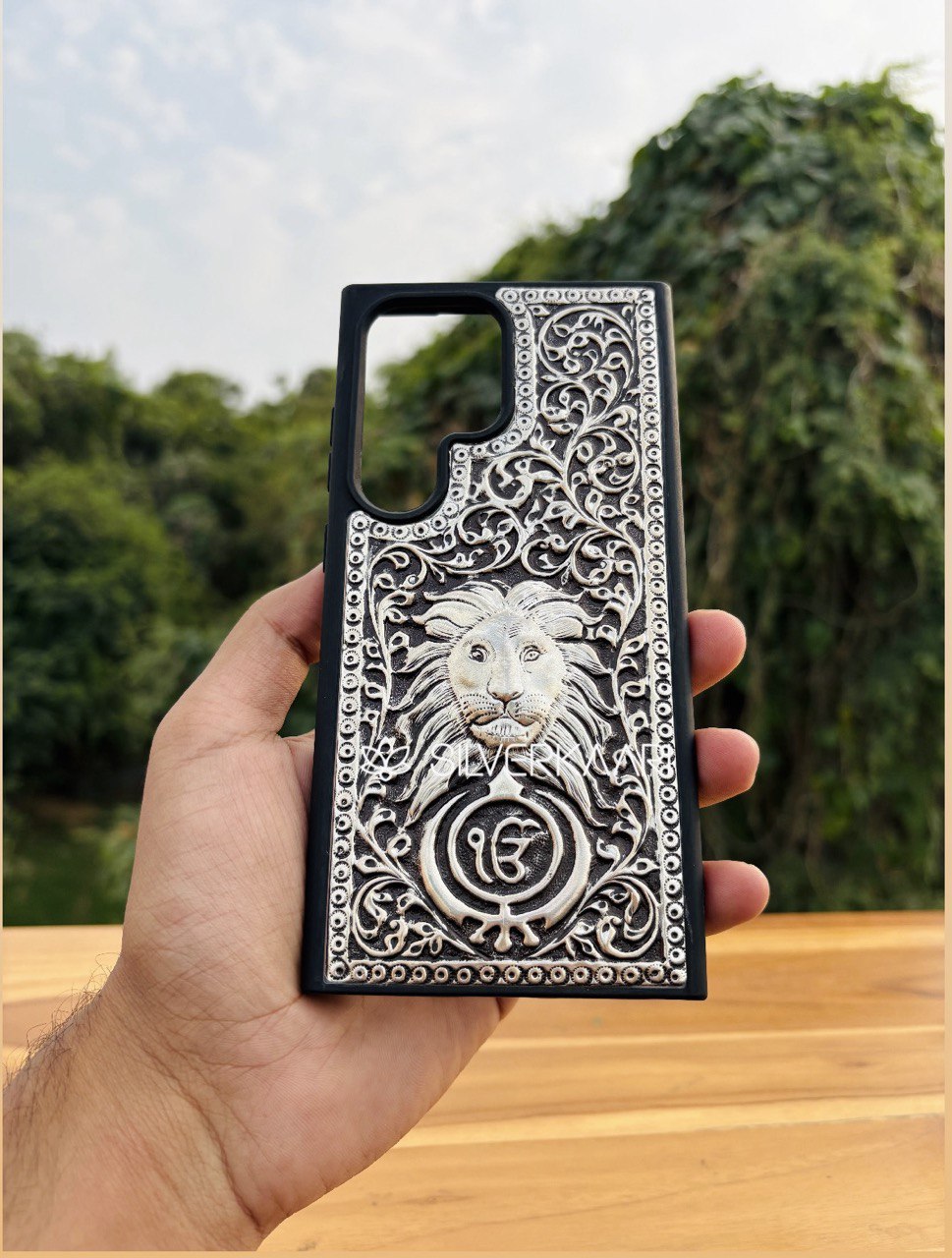 Lion Khanda Omkar Silver Mobile Cover