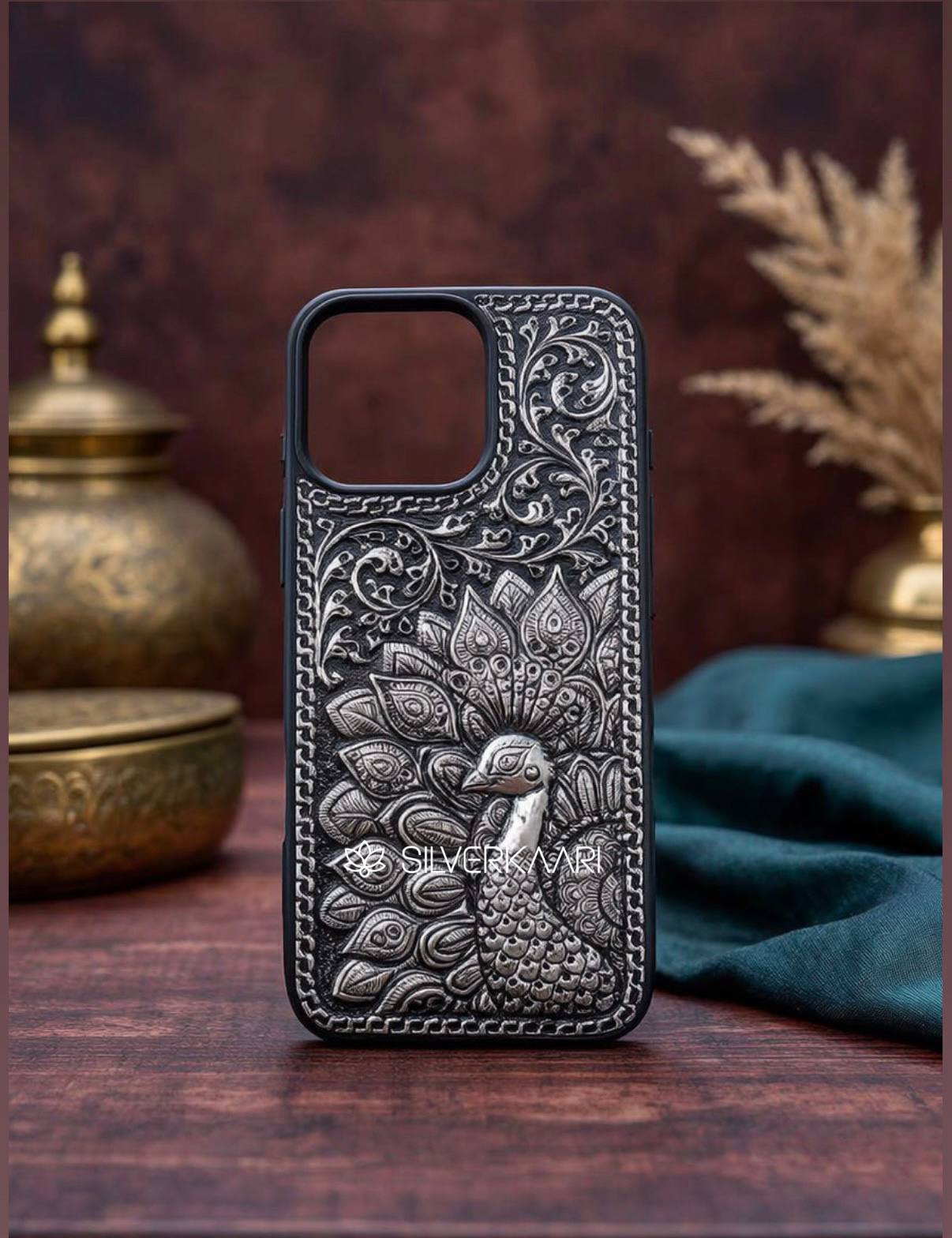 Peacock Heritage Silver Mobile Cover
